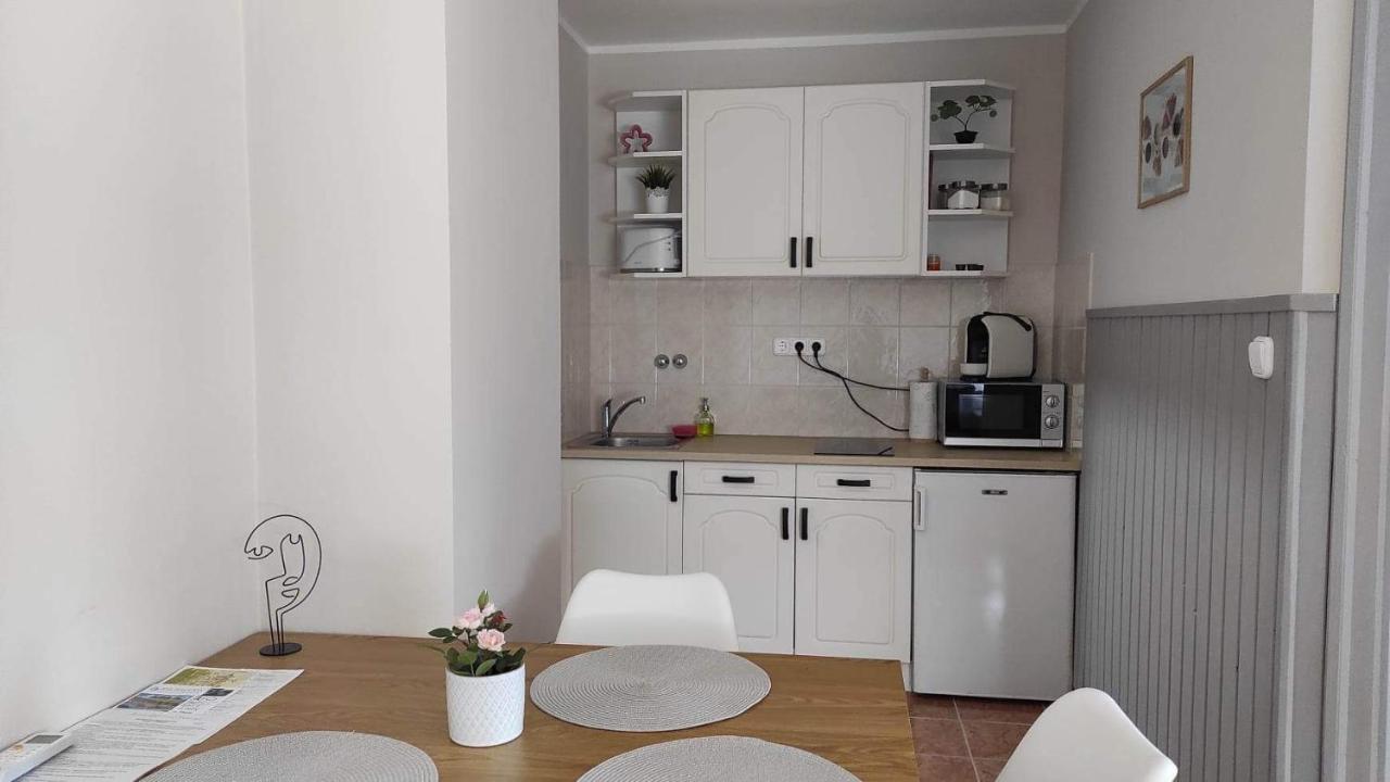 Silence Apartmanhaz Залакарош Екстер'єр фото