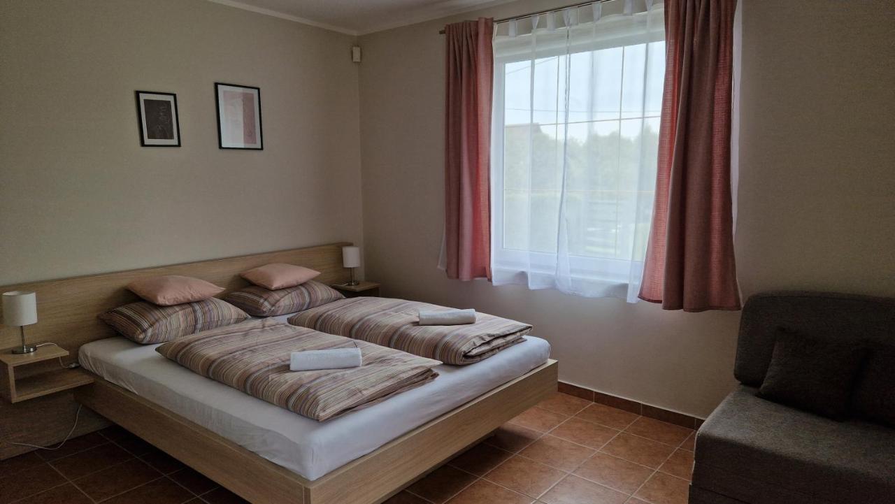 Silence Apartmanhaz Залакарош Екстер'єр фото