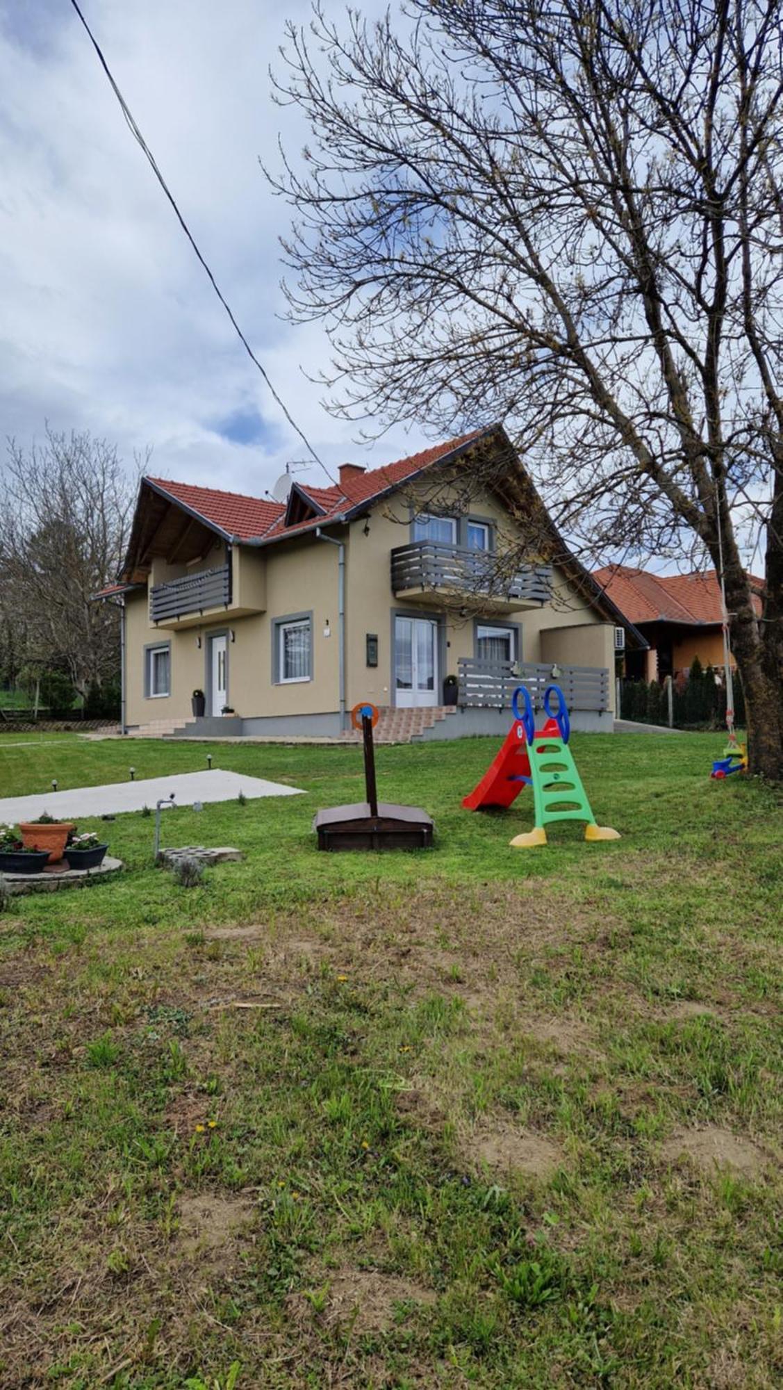 Silence Apartmanhaz Залакарош Екстер'єр фото